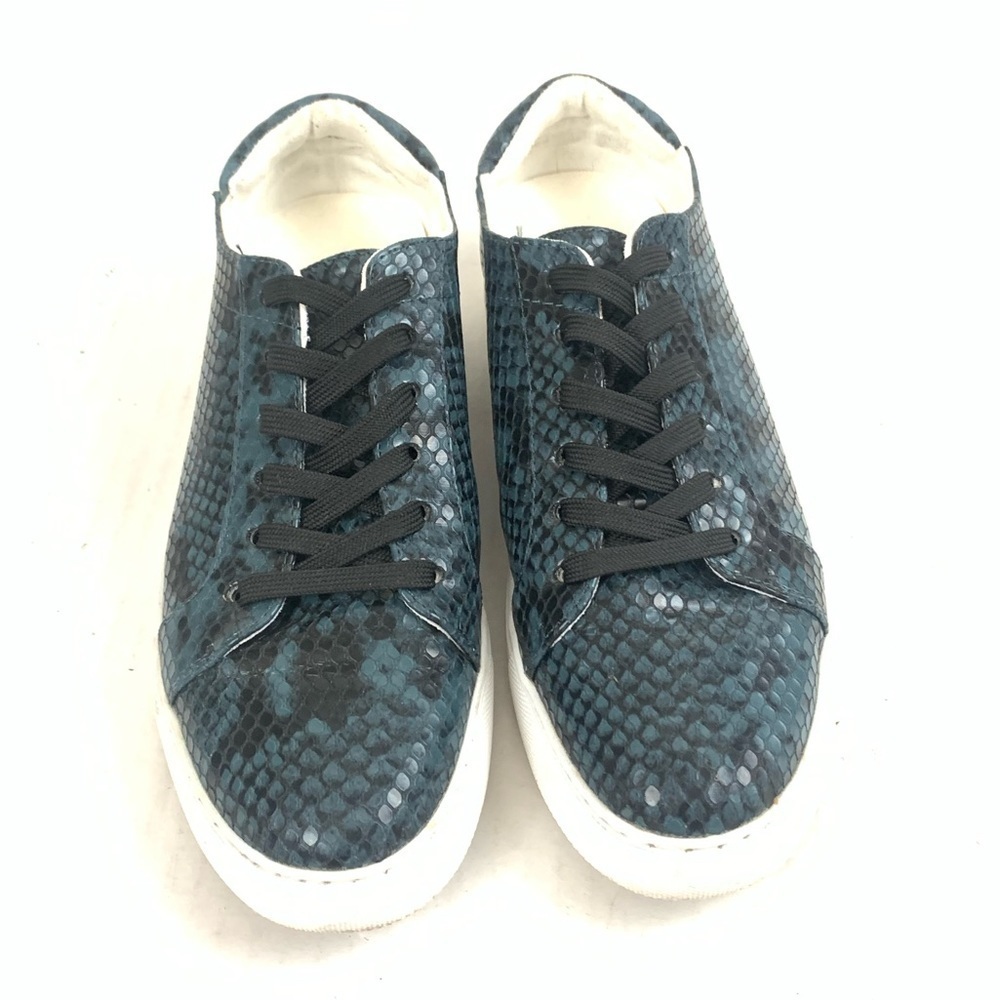 Kenneth Cole Kam Snake-Embossed Lace Up Sneakers - Size 6.5 - Picture 4 of 11